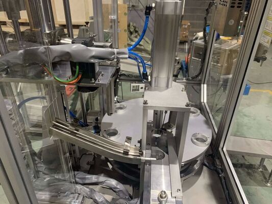 Tam otomatik yatay dolgu makinesi, çoklu başlı dolgu valfi, pnevmatik kaldırma ve cam yapıştırıcı, silikon yapıştırıcı ve mühürleyici yapıştırıcı için PLC kontrolü