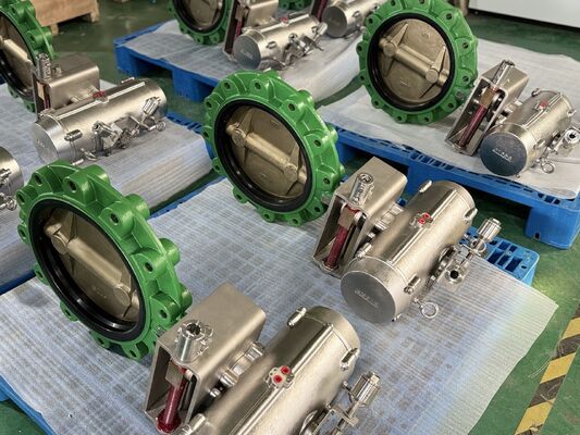 Çift Flanged ANSI 150lb kelebek valfi PTFE Koltuk Uzaktan Dönüştürme Sistemi ile Uzmanca Tasarlanmış