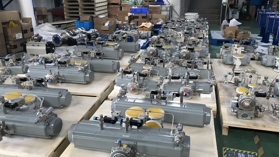 0.1-0.5 Saniye Tepki Süresi, 10-500 Nm Tork Aralığı ve NAMUR Standart Montajlı 3 Konumlu Pnömatik Aktüatör
